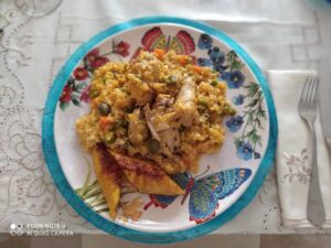 Arroz de pollo apastelado (Cocina guajira dominical) - Revista EntoRnos