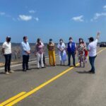Vicepresidenta confirmó inversión para vías y certificó a artesanas wayuu