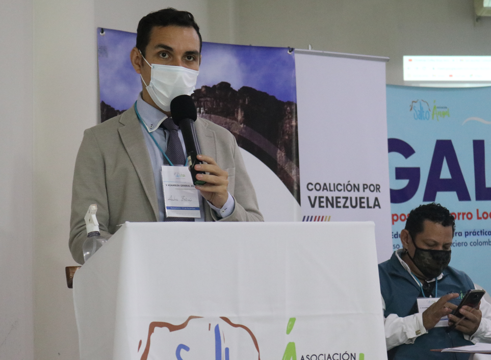 Andrés Boscán socializó con los líderes los nuevos proyectos previstos para Riohacha