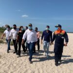 Distrito de Riohacha liderada limpieza de playas junto a la empresa Interaseo