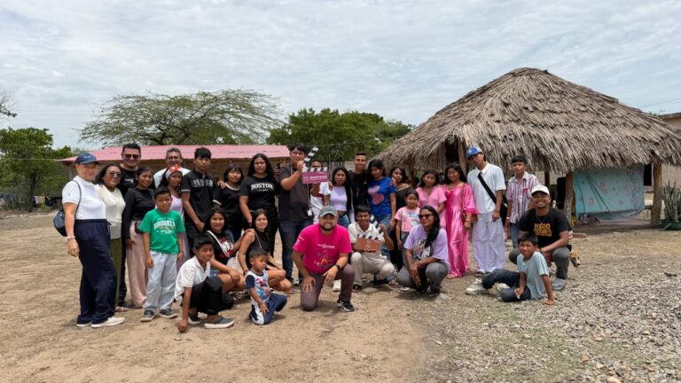En Riohacha fueron capacitados más de 200 integrantes de comunidades étnicas en producción audiovisual con celulares