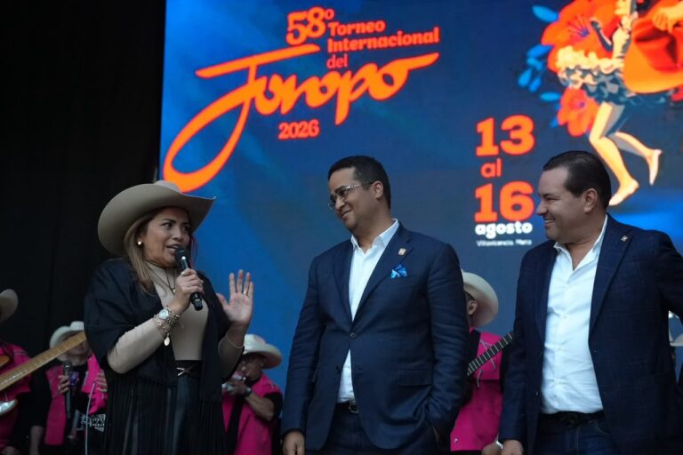 Artesanos y emprendedores de La Guajira superan los $40 millones en ventas en la feria Colombia son las Regiones